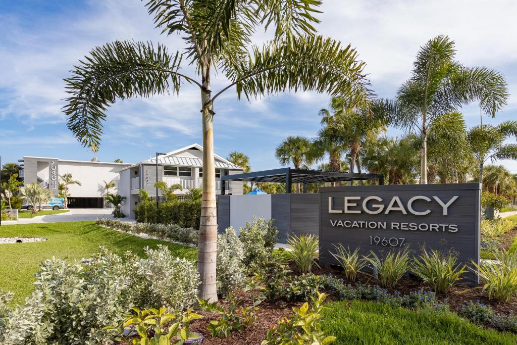 Legacy Vacation Resorts-Indian Shores Main image 1